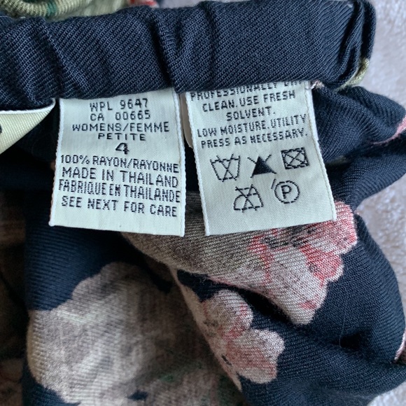 🔴 4/$20 Eddie Bauer Button Up Floral Maxi Skirt - Picture 5 of 6